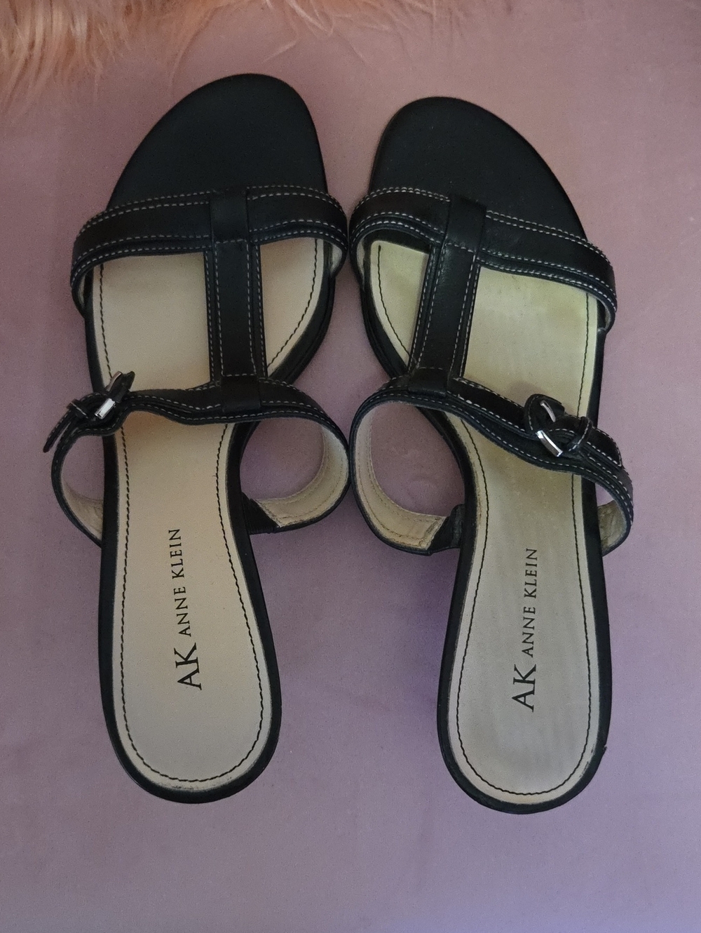 Anne Klein Black T-Strap Heeled Sandals